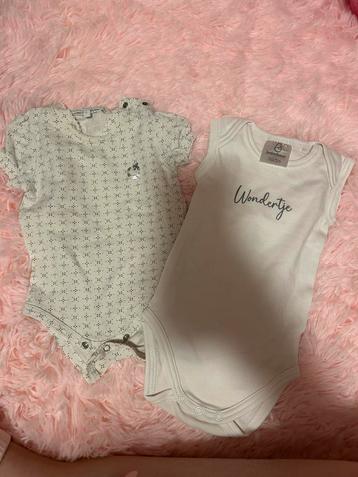 Baby kleding maat 50-56 body’s  disponible aux enchères