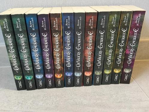 Les Chevallers D'émeraude boek 1 tot 10 Anne Robillard, Boeken, Fantasy, Ophalen of Verzenden