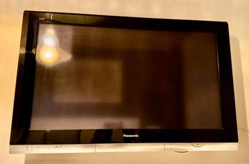 Téléviseur à écran plasma Panasonic Viera 42 pouces disponible aux enchères