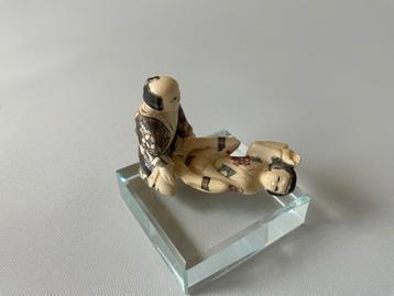 Antieke Japanse Erotische Netsuke  beschikbaar voor biedingen