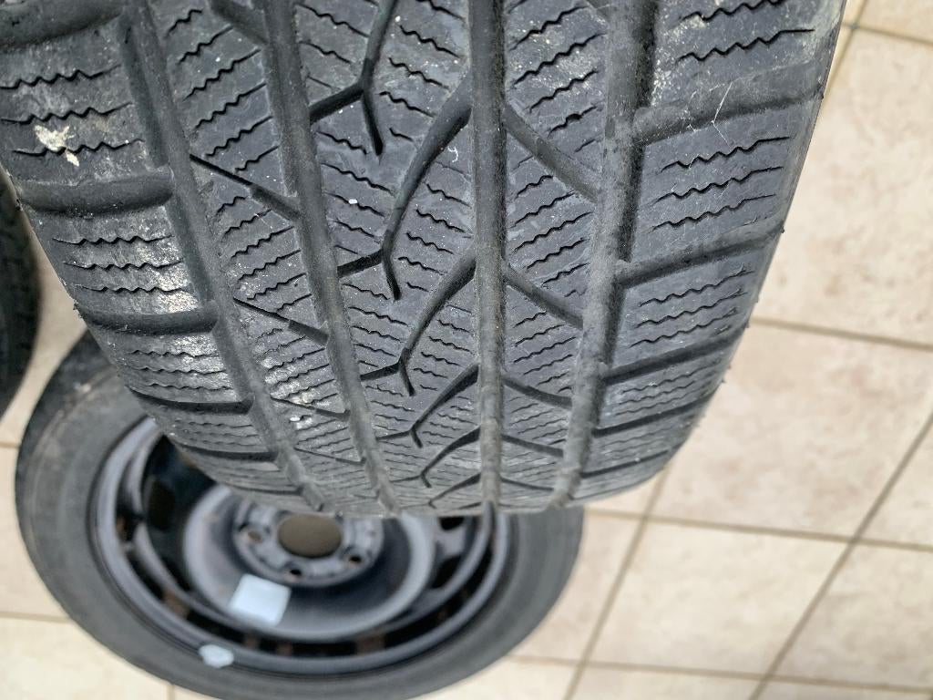 Winterwielen Mercedes A-klasse W168 - stalen velgen, Autos : Pièces & Accessoires, Pneus & Jantes, Jante(s), Pneus hiver, 15 pouces