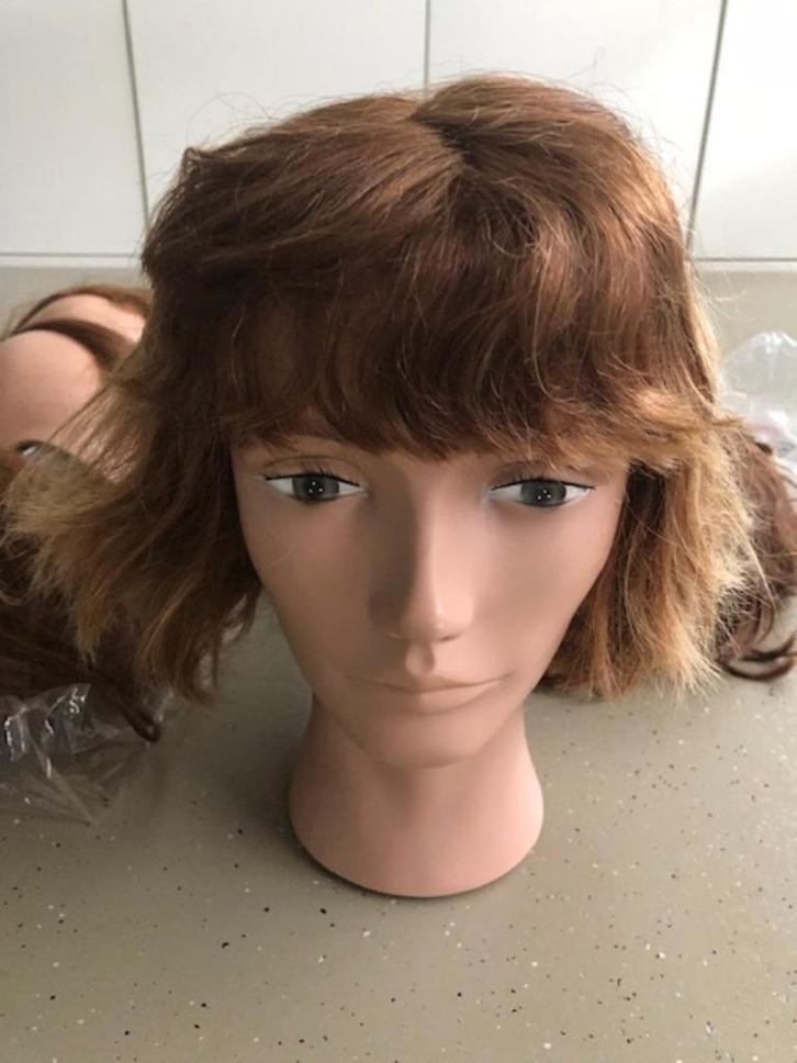 Lotje Pivot Point - Modelhoofd en 6 verstelbare hoofden, Hobby en Vrije tijd, Knutselen, Gebruikt, Overige typen, Ophalen of Verzenden