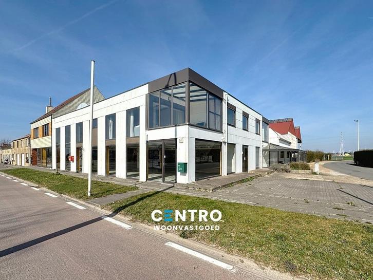 TE KOOP - Opbrengsteigendom, Immo, Huizen en Appartementen te koop, Provincie West-Vlaanderen