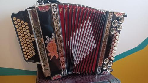 Accordeon. Steirische Accordeon. Kärntnerland., Musique & Instruments, Accordéons, Comme neuf, Accordéon à boutons, Autres formats