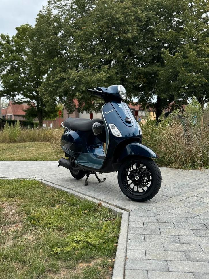 Vespa lx 70cc 2t, Vélos & Vélomoteurs, Scooters | Vespa, Vespa LX, Enlèvement