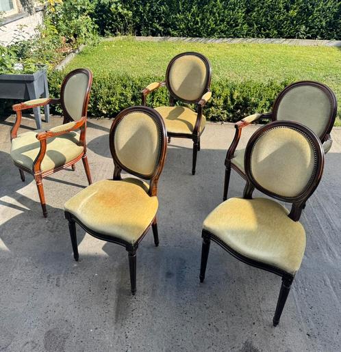 Set van 5 antieke Louis XVI stoelen, gesneden hout, fluweel, Antiek en Kunst, Antiek | Meubels | Stoelen en Sofa's, Ophalen