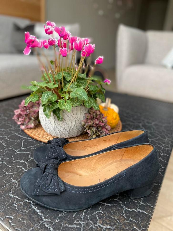 Gabor pumps - nachtblauw denim - 38,5, Kleding | Dames, Schoenen, Gedragen, Pumps, Blauw, Ophalen of Verzenden