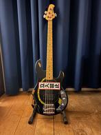 Musicman Stingray 4-string USA '91 + original case, Muziek en Instrumenten, Snaarinstrumenten | Gitaren | Bas, Ophalen, Gebruikt