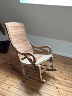 Ancienne chaise berçante rénovée, Antiquités & Art, Antiquités | Meubles | Chaises & Canapés, Enlèvement ou Envoi