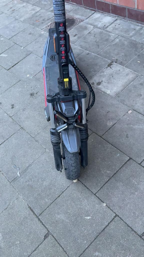 Elektriche step, Vélos & Vélomoteurs, Trottinettes, Utilisé, Enlèvement