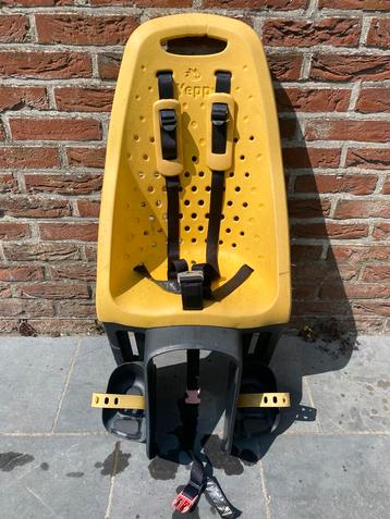 Yepp fietsstoeltje met verlengstuk bagagedrager  beschikbaar voor biedingen