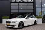 BMW 520 5-serie Touring 520d High Executive, Pano, Xenon, To, Automaat, Parkeerassistent, Wit, Bedrijf