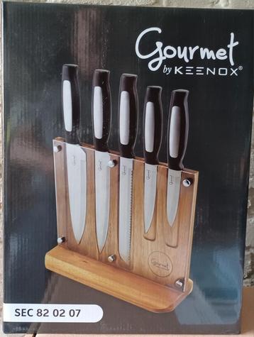 Keenox Gourmet messenset beschikbaar voor biedingen