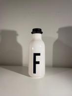 Gourde avec lettre F - Design Letters - Arne Jacobsen, Ophalen, Overige materialen, Nieuw, Kom(men)