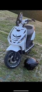 Piaggio zip 4t 50cc a klasse, Fietsen en Brommers, Ophalen, Zip, Klasse A (25 km/u), Zo goed als nieuw