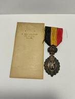Belgische Arbeidsmedaille 2e klasse (25 jaar) vintage, Ophalen of Verzenden, Overige materialen
