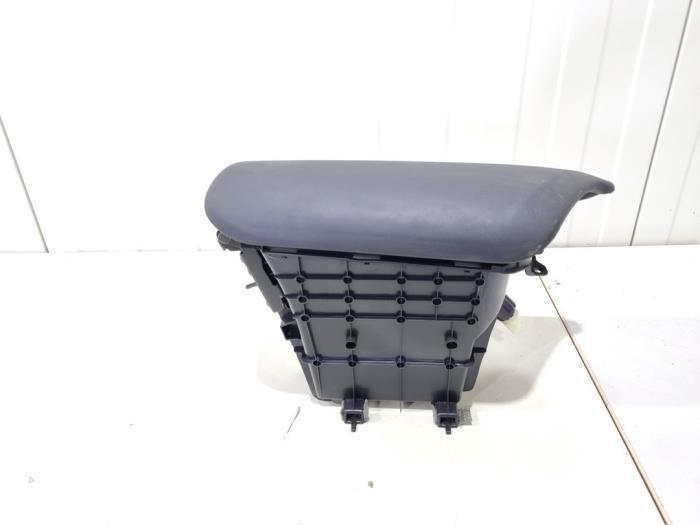 Accoudoir d'un Toyota C-HR, Autos : Pièces & Accessoires, Habitacle & Garnissage, Toyota, Utilisé, 3 mois de garantie, Enlèvement ou Envoi