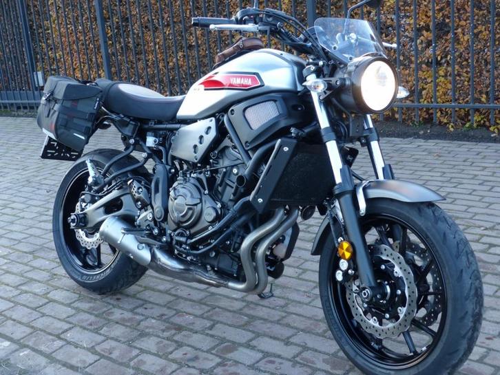 Yamaha XSR 700, Motoren, Motoren | Yamaha, Bedrijf, Naked bike, meer dan 35 kW, 2 cilinders, Ophalen