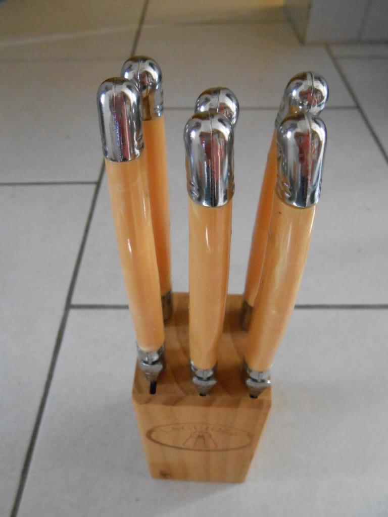 6 couteaux à steak Laguiole, Enlèvement, Comme neuf, Synthétique