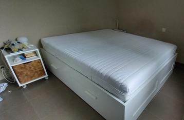 IKEA BRIMNES bed 140x200 – wit – met lattenbodem en lades beschikbaar voor biedingen