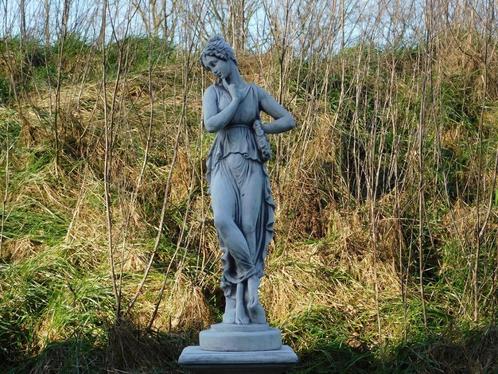 Statue Femme avec Cruche - 68 cm - Entièrement Pierre, Jardin & Terrasse, Statues de jardin, Neuf, Pierre, Enlèvement ou Envoi