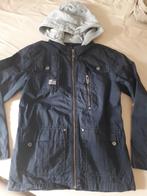 veste Esprit, 12-13 ans, état impeccable, Kinderen en Baby's, Kinderkleding | Maat 158, Jongen of Meisje, Trui of Vest, Ophalen of Verzenden