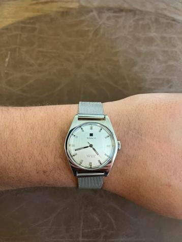 Vintage Tissot Seastar PR516 beschikbaar voor biedingen