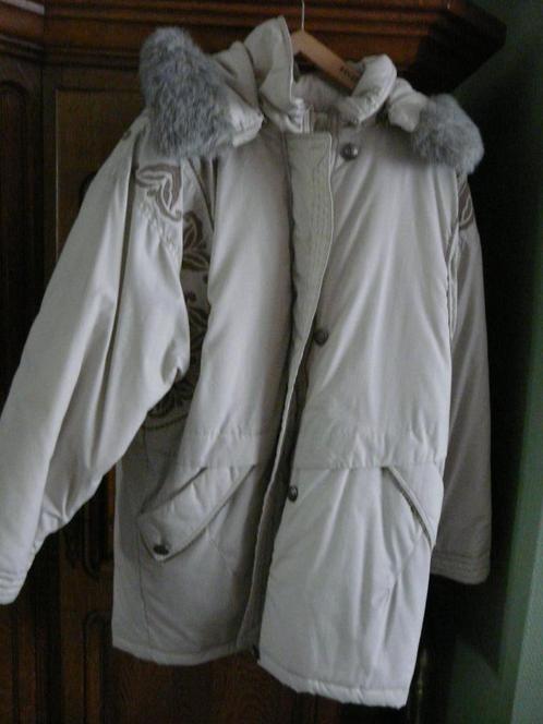 Nieuwe  dames winterjas, afneembare kap , kleur ecru  M40, Kleding | Dames, Jassen | Winter, Nieuw, Maat 38/40 (M), Overige kleuren