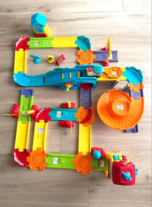 Toet toet auto Treinstation, Kinderen en Baby's, Speelgoed | Vtech, Gebruikt, Ophalen