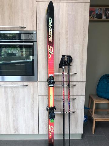 Paar ski’s Blizzard, Sport en Fitness, Skiën en Langlaufen, Ophalen, Zo goed als nieuw, Ski, Stokken