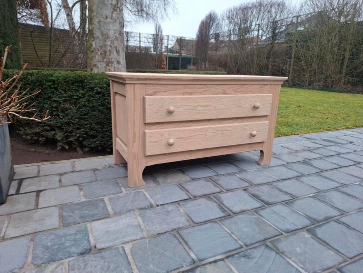 Massief eiken commode. Geluchtgomd., Huis en Inrichting, Kasten | Ladekasten, Ophalen of Verzenden