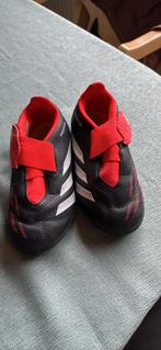 Voetbalschoenen van Adidas maat 27 te koop, Sport en Fitness, Voetbal, Ophalen, Gebruikt, Schoenen