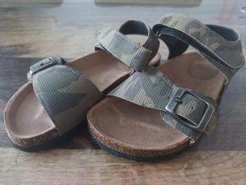 Camouflageprint bio sandalen- gesp en klittenband sluiting beschikbaar voor biedingen