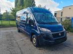 Fiat DUCATO L3H2 2.3 140CV 3PL AIRCO NAVI CAMERA euro 6d bj, Auto's, Bestelwagens en Lichte vracht, Euro 6, Parkeersensor, Blauw