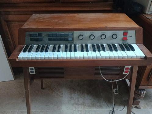 Philicorda AG7500 en AG7600, Muziek en Instrumenten, Orgels, Gebruikt, Orgel, Ophalen