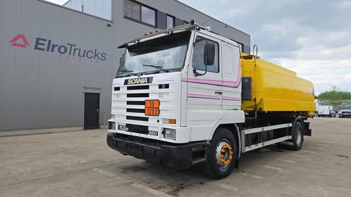 Scania 113-360 (13500L / POMPE MANUELLE / MANUAL PUMP / TOP, Auto's, Vrachtwagens, Bedrijf, Te koop, ABS, Airconditioning, Elektrische ramen
