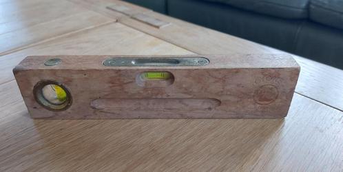 Oude houten waterpas, Antiek en Kunst, Antiek | Gereedschap en Instrumenten, Ophalen of Verzenden