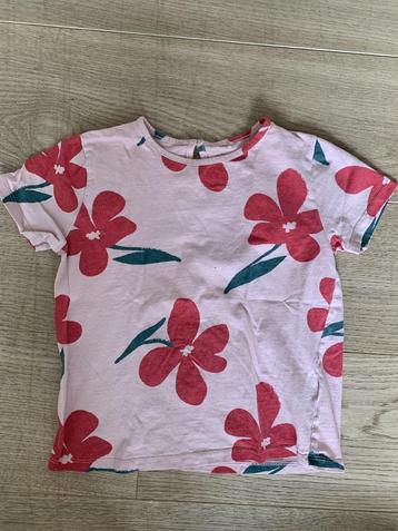 Shirt Besties maat 134 beschikbaar voor biedingen