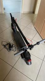 Trottinette Xiaomi 4 Pro EU  + Casque neuf + Garantie, Ophalen, Zo goed als nieuw