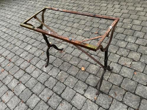Gietijzeren onderstel voor tafel, Antiek en Kunst, Antiek | Meubels | Tafels, Ophalen