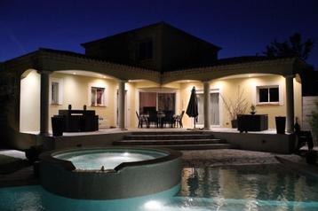 Villa vacances piscine 10/12 pers. Montpellier sud France, Propriétaire, Village, Maison de campagne ou Villa, Lit enfant