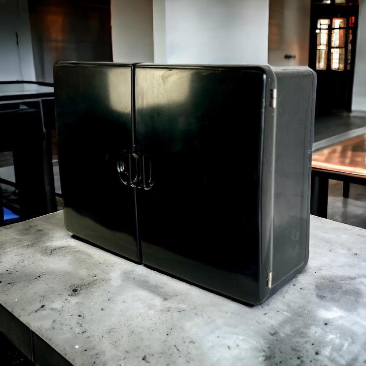 Vintage mini wandkastje / muurkast Prodotti Torino Selvio, Huis en Inrichting, Kasten | Wandmeubels, Kunststof, Ophalen of Verzenden