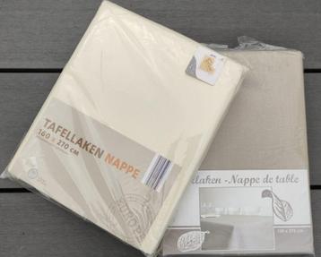 Tafellaken - tafelkleed 15€/stuk en 12€/stuk beschikbaar voor biedingen