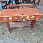 Schoolbank, Enlèvement