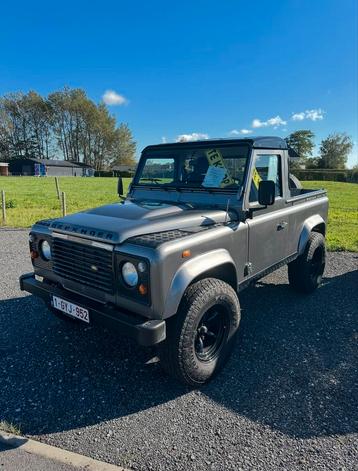 Defender 90 td4 originele pick up beschikbaar voor biedingen