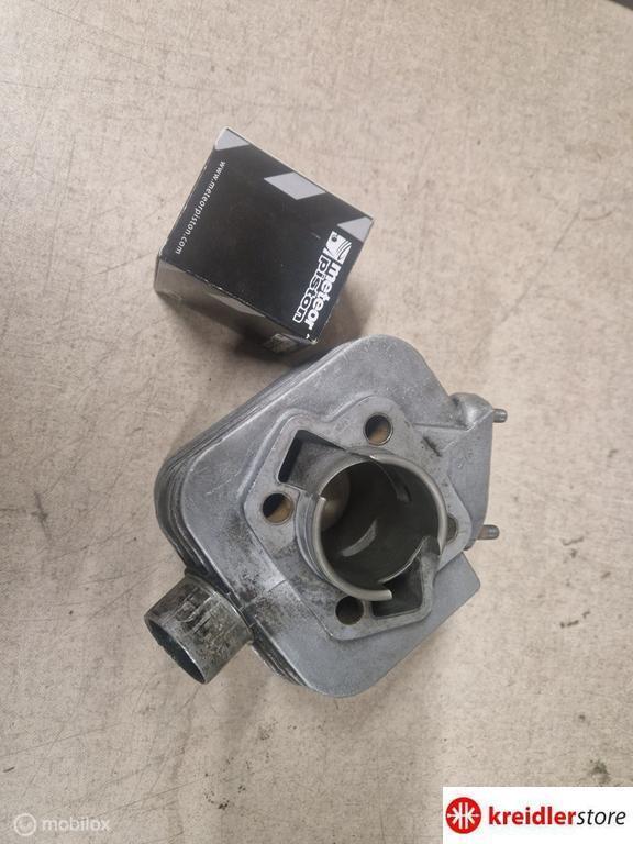 Kreidler 5,3 pk Mahle cilinder 15-63-94 in nette staat, Fietsen en Brommers, Brommeronderdelen | Kreidler, Gebruikt, Ophalen of Verzenden