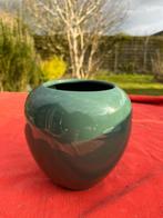 Vaas rond, groen. H 15cm, diameter 9/15 cm., Ophalen, Gebruikt, Aardewerk of Porselein, Minder dan 50 cm