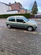Clio prêt à immatriculé, Auto's, Renault, Voorwielaandrijving, 4 cilinders, Particulier, 1200 cc