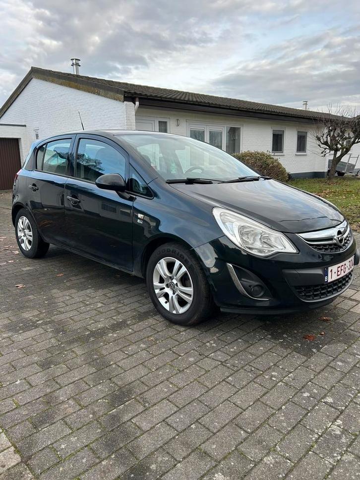 Opel corsa 1.3 diesel 159000 km euro5 kan gekeurd worden, Auto's, Opel, Particulier, Corsa, Radio, Diesel, Euro 5, 5 deurs, Ophalen