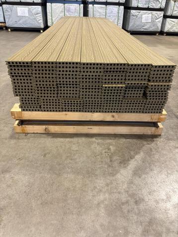 Composiet Vlonderplanken - Light Teak - Mahonie beschikbaar voor biedingen